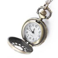Карманные часы на цепочке, напоминающие антикварные